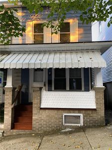 45 Jones St