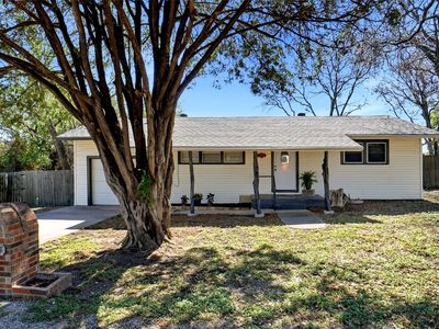 2900 Broadview Dr