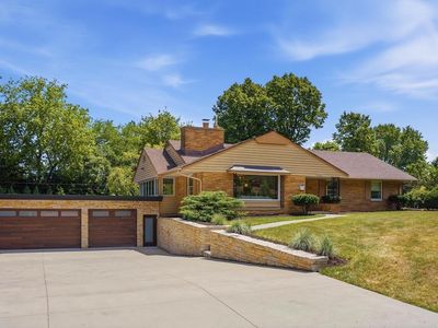 3580 Sunny Crest DRIVE