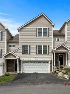 102 Hunting Hill Dr #102
