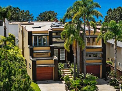 13662 Nogales Dr