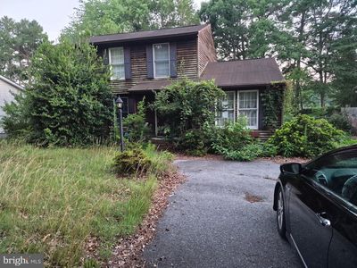7 Lake Shore Dr