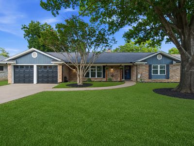 2116 Stonegate Dr N