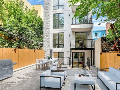 156 Tompkins Ave #1A