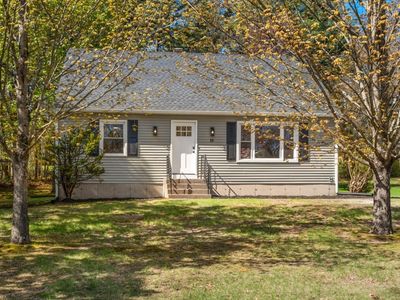 Property at 16 Picard Cir, Easthampton, MA