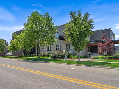 110 Central Ave APT 104