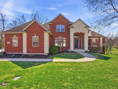 1702 Dunhill Way