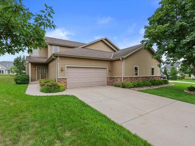 407 Century Oak DRIVE