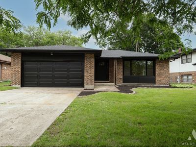 910 College Ave