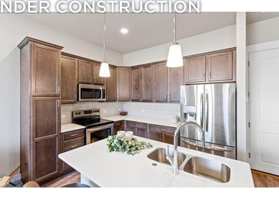 6796 Maple Leaf Dr