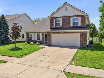 8716 N Springview Dr