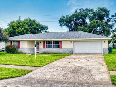 1362 Woodbine Ave