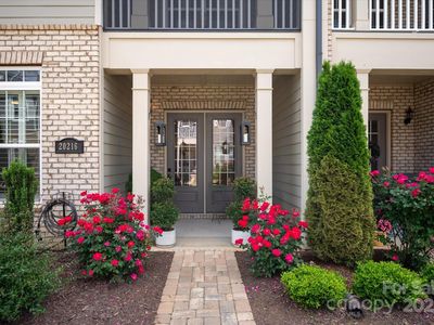 20216 Shaffer Bach Ln