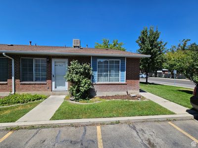 966 S Freedom Blvd
