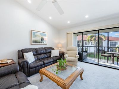 4987 Pepper Cir #I-205