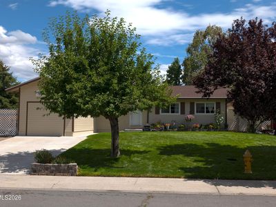 717 Lassen Way