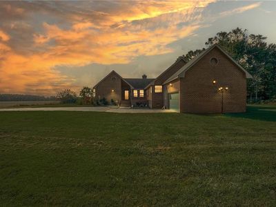1532 West Rd