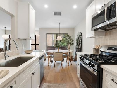 5322 Colodny Dr UNIT 5