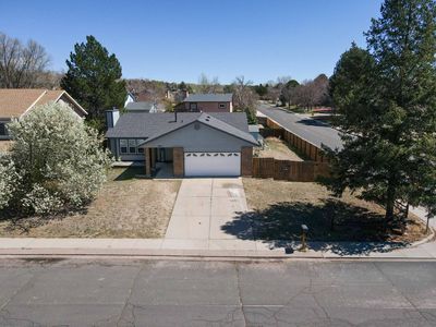 6815 Meadowwood Pl
