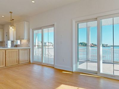 187-189 Hillside Ave