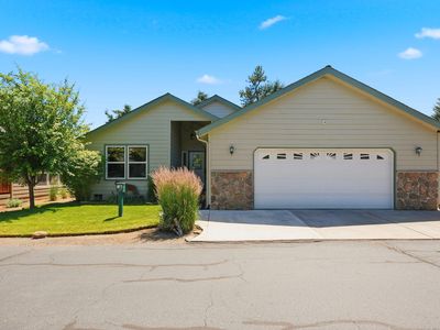 129 N Wheeler Loop