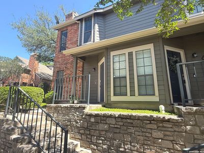 8 CHAPEL HILL CIR BLDDG M UNIT #8