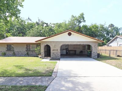 2010 King Richard Dr