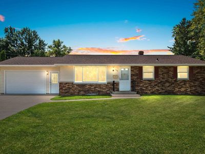 708 E Saint Joseph St