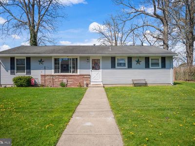 309 Falcon Dr