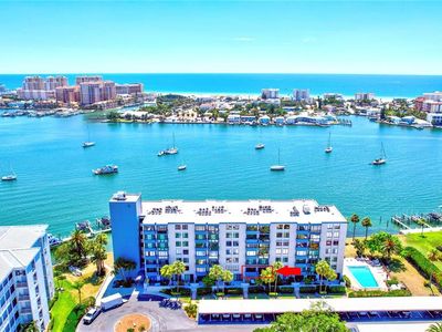 644 Island Way APT 207