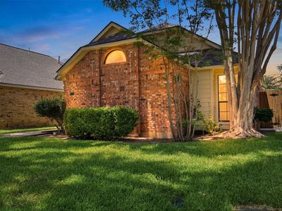 Property at 747 Monique Ct, Cedar Hill, TX