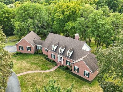 3720 Locke Ln