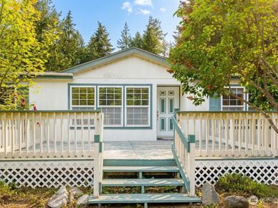 152 Charles Roberts Road