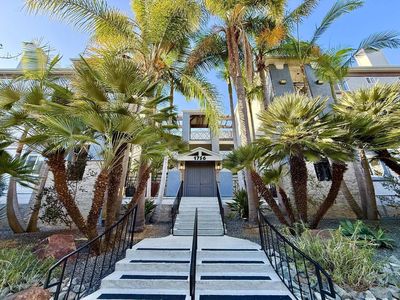 1756 Essex St Unit 305