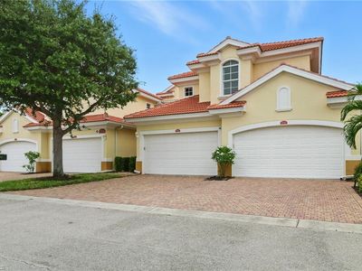 5916 Tarpon Gardens CIR #202