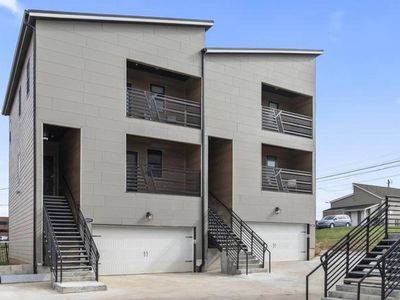 1807 Logan Ave