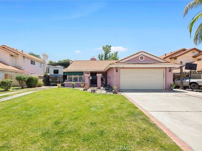43395 Peartree Ln