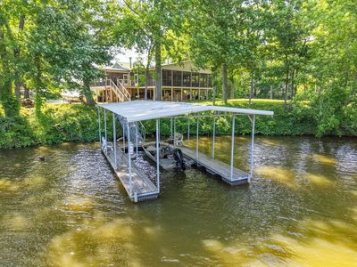 1050 Sunrise Cir