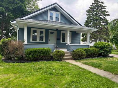809 Walnut St