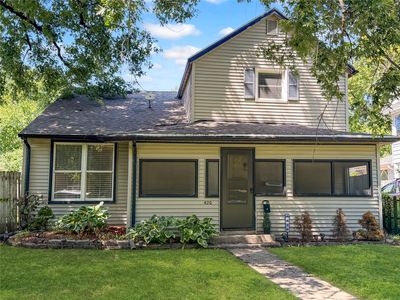 Property at 420 7th St, West Des Moines, IA