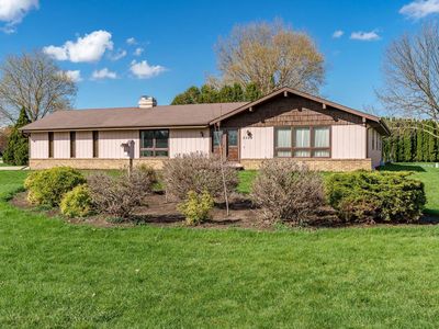 2308 North Pontiac Drive