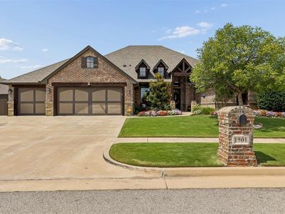 1501 NW 189th St