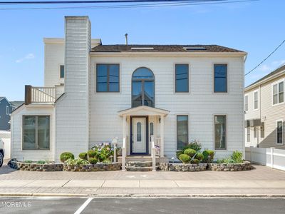 3 7th Avenue