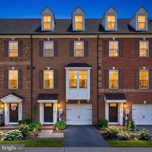 9137 Landon House Ln