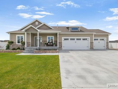 634 Glacier Ave