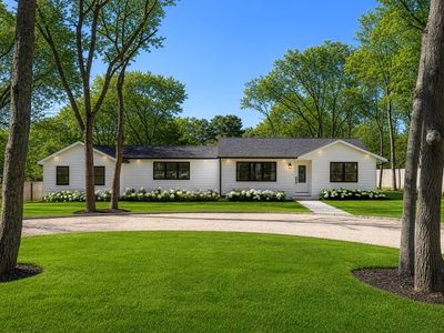 10 Tramposh Ln