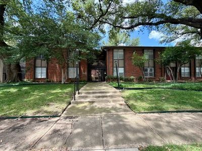 4219 Avondale Ave APT 215