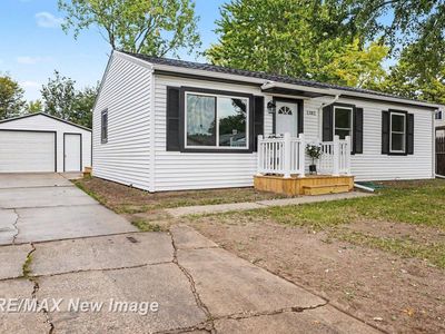 1382 Flanders Dr