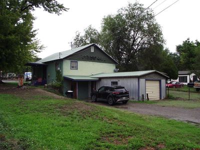 385 N 3rd Street