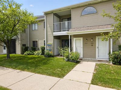 777 Clubhouse Dr #2
